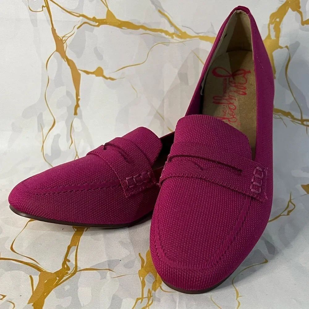 * Jellypop Magenta Flats for Women